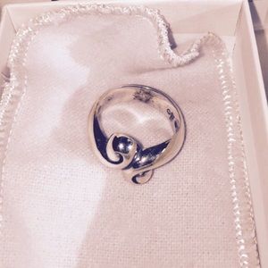James Avery 8.5   ring